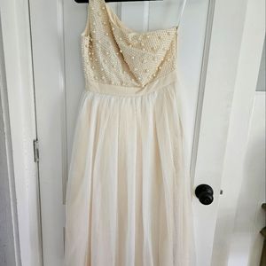 Lulu's suze small bedded one shoulder dress.